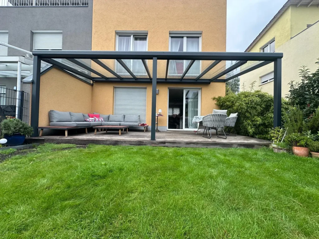 Terrassenüberdachung Neusäß Aluminium Anthrazit