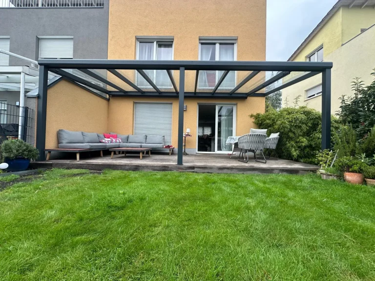 Terrassenüberdachung Neusäß Aluminium Anthrazit