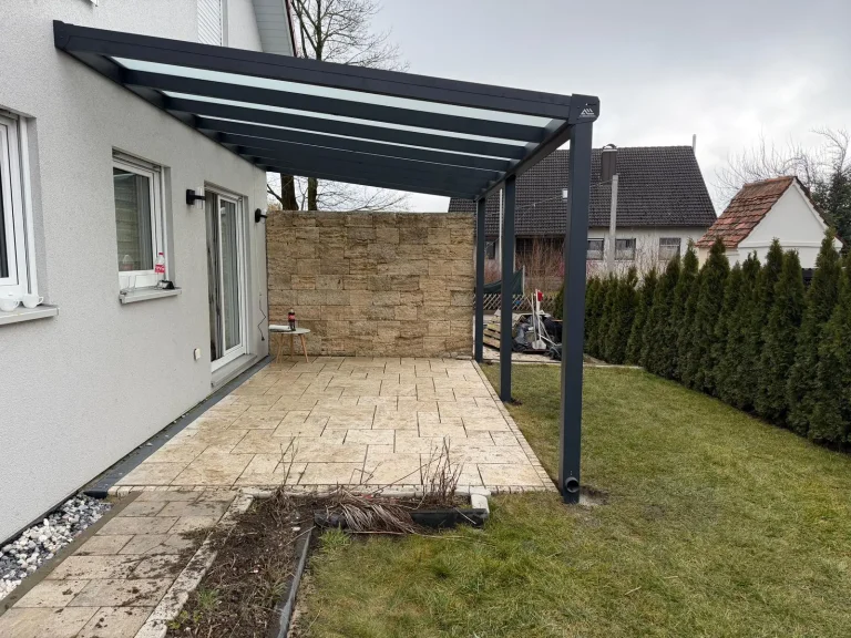 Moderne Terrassenüberdachung Friedberg bei Augsburg
