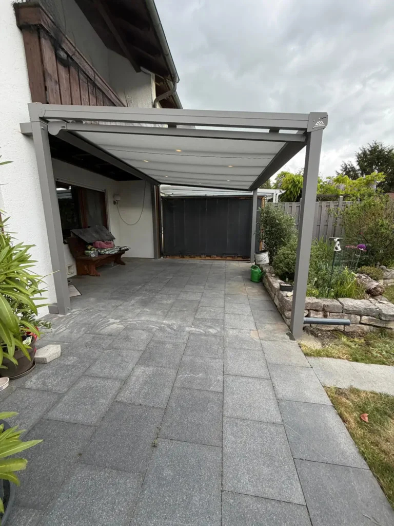 Freistehende Terrassenüberdachung aus Aluminium in Kaufering bei Landsberg am Lech